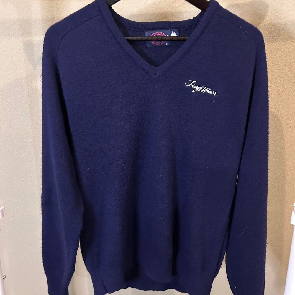 Vintage college sweater purple
